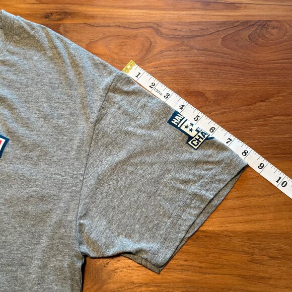 JOHNNY CUPCAKES Big Kid GOAT Tom Brady Patriots T-Shirt Men's XL‎ - Picture 4 of 8